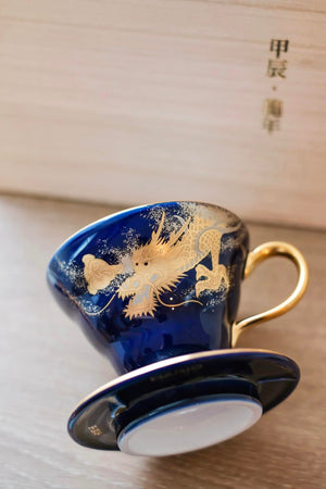 HARIO × 大倉陶園  甲辰V60ドリッパー＆カップ＆ソーサーセット 01size/ V60 KINOETATSU dripper with cup and saucer "collaborated with Okura Art China"